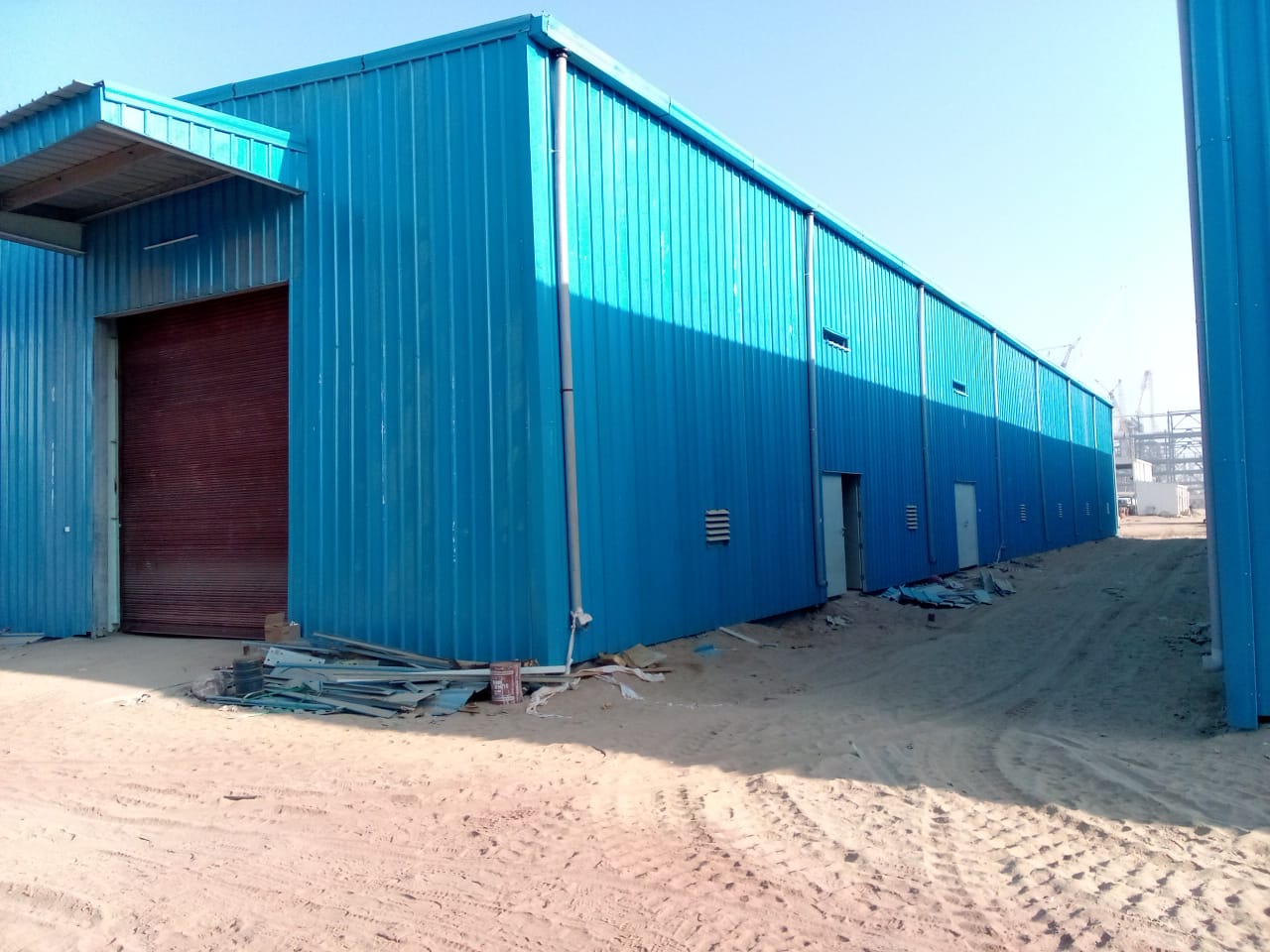 Prefabricated industrial shed